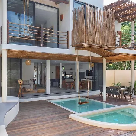 Twin Villas 8Br, Concierge, Gated ,Jacuzzi, Paddle Court