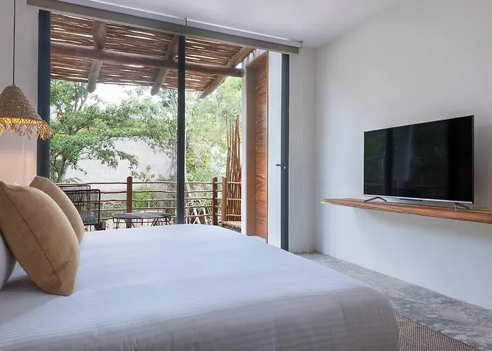 Twin 8br, Concierge, Gated ,jacuzzi, Paddle Court Tulum